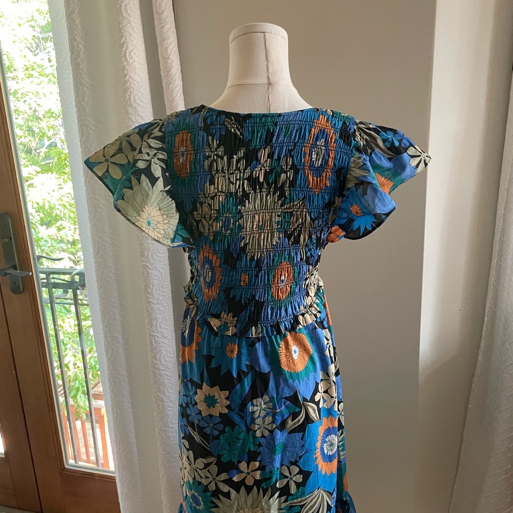 Rails Clementine Smocked NWOT Cotton Floral Dress Pockets Small fits Medium Midi - Picture 8 of 10
